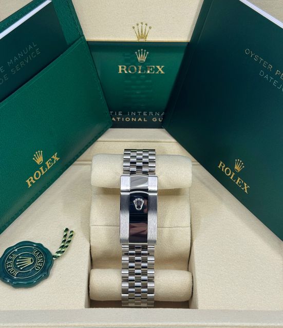 Rolex Datejust 41 126334 Image 3